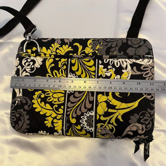 Vera Bradley Hard Shell Tablet Case – Retired “Baroque” Pattern – Crossbody - Picture 9 of 16